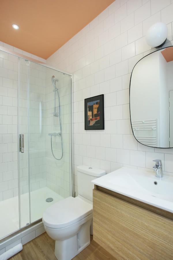 Rent A Room - Aparts Cadet Paris Exterior foto